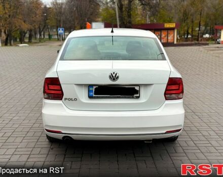 Белый Фольксваген Поло, объемом двигателя 1.6 л и пробегом 131 тыс. км за 7300 $, фото 6 на Automoto.ua