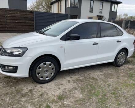 Белый Фольксваген Поло, объемом двигателя 1.6 л и пробегом 142 тыс. км за 7300 $, фото 2 на Automoto.ua