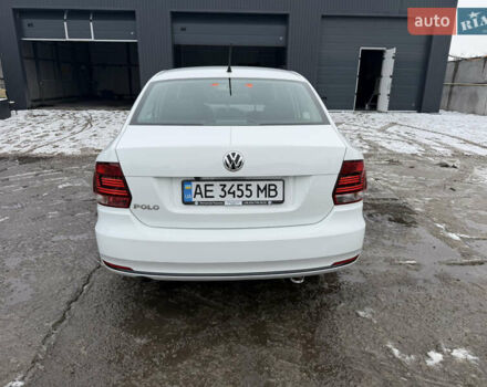 Білий Фольксваген Поло, об'ємом двигуна 1.4 л та пробігом 58 тис. км за 11000 $, фото 12 на Automoto.ua
