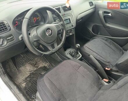 Белый Фольксваген Поло, объемом двигателя 1.6 л и пробегом 183 тыс. км за 6900 $, фото 3 на Automoto.ua