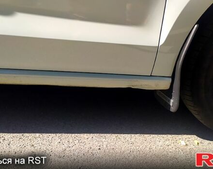 Белый Фольксваген Поло, объемом двигателя 1.6 л и пробегом 290 тыс. км за 8700 $, фото 12 на Automoto.ua