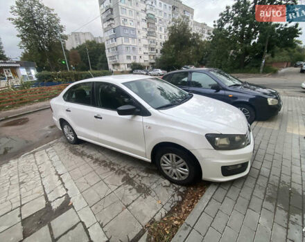 Білий Фольксваген Поло, об'ємом двигуна 1.6 л та пробігом 333 тис. км за 8150 $, фото 1 на Automoto.ua