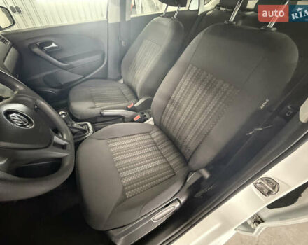 Білий Фольксваген Поло, об'ємом двигуна 1.4 л та пробігом 58 тис. км за 11000 $, фото 29 на Automoto.ua