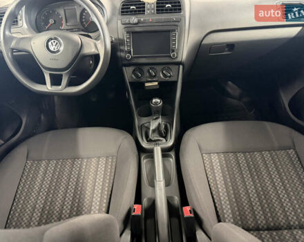 Білий Фольксваген Поло, об'ємом двигуна 1.4 л та пробігом 58 тис. км за 11000 $, фото 14 на Automoto.ua