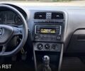 Белый Фольксваген Поло, объемом двигателя 1.6 л и пробегом 50 тыс. км за 8800 $, фото 4 на Automoto.ua