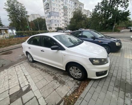 Білий Фольксваген Поло, об'ємом двигуна 1.6 л та пробігом 33 тис. км за 8150 $, фото 1 на Automoto.ua