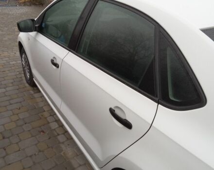 Белый Фольксваген Поло, объемом двигателя 1.6 л и пробегом 95 тыс. км за 10500 $, фото 1 на Automoto.ua