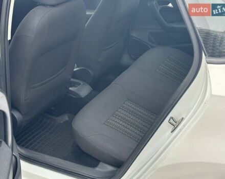 Білий Фольксваген Поло, об'ємом двигуна 1.6 л та пробігом 220 тис. км за 6000 $, фото 2 на Automoto.ua