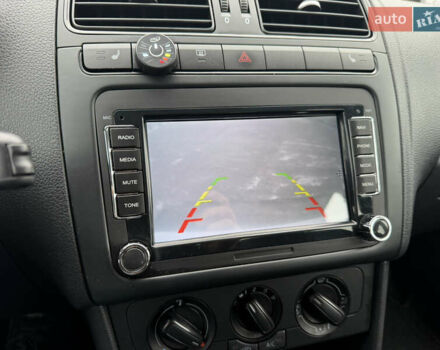 Білий Фольксваген Поло, об'ємом двигуна 1.4 л та пробігом 58 тис. км за 11000 $, фото 20 на Automoto.ua