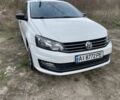 Белый Фольксваген Поло, объемом двигателя 1.6 л и пробегом 142 тыс. км за 7300 $, фото 1 на Automoto.ua