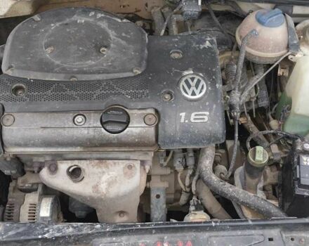 Білий Фольксваген Поло, об'ємом двигуна 1.6 л та пробігом 228 тис. км за 2500 $, фото 6 на Automoto.ua