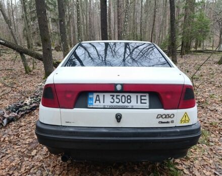 Белый Фольксваген Поло, объемом двигателя 1.6 л и пробегом 250 тыс. км за 951 $, фото 1 на Automoto.ua