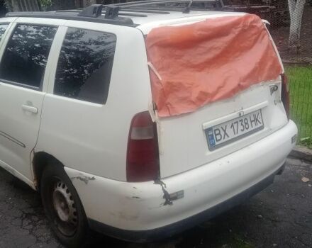 Белый Фольксваген Поло, объемом двигателя 1.4 л и пробегом 458 тыс. км за 600 $, фото 1 на Automoto.ua