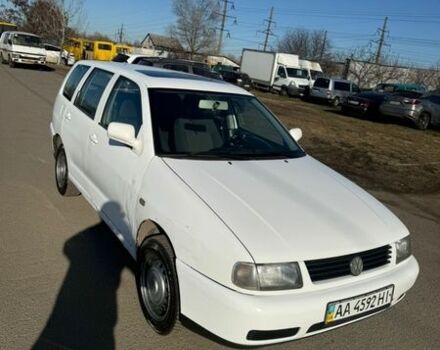 Белый Фольксваген Поло, объемом двигателя 1.39 л и пробегом 431 тыс. км за 2800 $, фото 1 на Automoto.ua