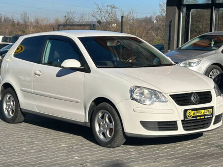 Фольксваген Поло 2006 у Чернівцях на Automoto.ua Білий Фольксваген Поло, об'ємом двигуна 1.4 л та пробігом 181 тис. км за 4800 $, фото 1 на Automoto.ua