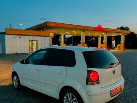 Белый Фольксваген Поло, объемом двигателя 0 л и пробегом 208 тыс. км за 6500 $, фото 1 на Automoto.ua