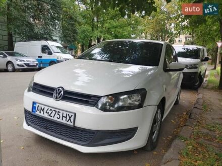 Білий Фольксваген Поло, об'ємом двигуна 1.2 л та пробігом 258 тис. км за 6000 $, фото 1 на Automoto.ua