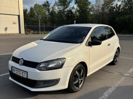 Фольксваген Поло 2010 в Запорожье на Automoto.ua Белый Фольксваген Поло, объемом двигателя 1.2 л и пробегом 202 тыс. км за 5500 $, фото 1 на Automoto.ua