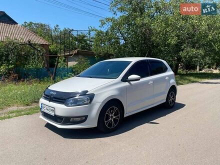Фольксваген Поло 2010 у Кривому Розі на Automoto.ua Білий Фольксваген Поло, об'ємом двигуна 1.39 л та пробігом 235 тис. км за 6900 $, фото 1 на Automoto.ua