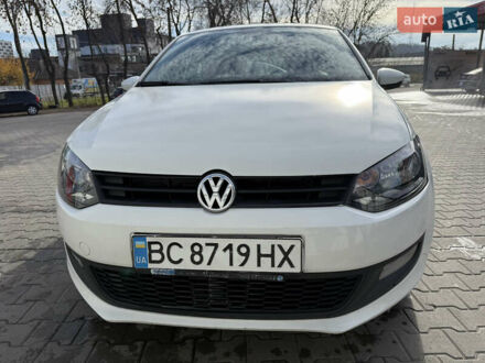 Белый Фольксваген Поло, объемом двигателя 1.39 л и пробегом 441 тыс. км за 6999 $, фото 1 на Automoto.ua