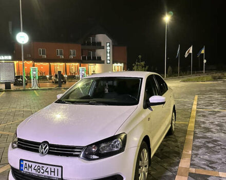 Белый Фольксваген Поло, объемом двигателя 1.6 л и пробегом 155 тыс. км за 7200 $, фото 1 на Automoto.ua