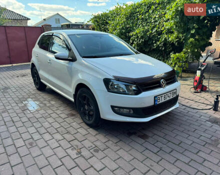 Белый Фольксваген Поло, объемом двигателя 1.39 л и пробегом 145 тыс. км за 8500 $, фото 1 на Automoto.ua