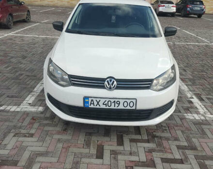 Белый Фольксваген Поло, объемом двигателя 1.6 л и пробегом 218 тыс. км за 5500 $, фото 1 на Automoto.ua