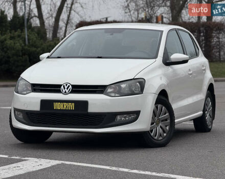 Білий Фольксваген Поло, об'ємом двигуна 1.39 л та пробігом 226 тис. км за 7350 $, фото 1 на Automoto.ua