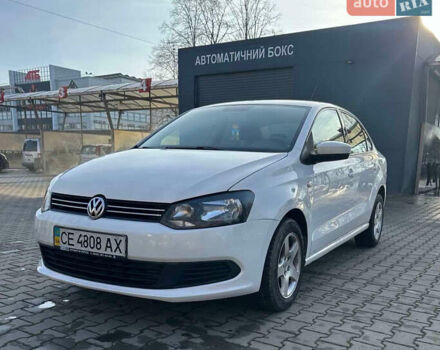 Белый Фольксваген Поло, объемом двигателя 1.6 л и пробегом 240 тыс. км за 5999 $, фото 1 на Automoto.ua