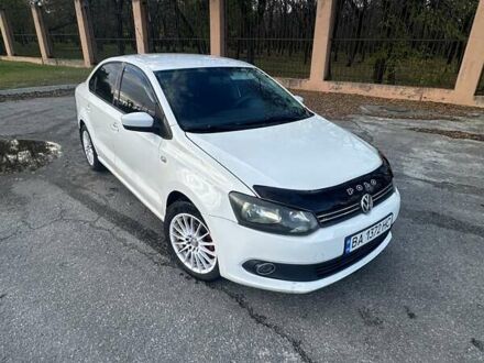 Фольксваген Поло 2012 в Кропивницком (Кировограде) на Automoto.ua Белый Фольксваген Поло, объемом двигателя 1.6 л и пробегом 215 тыс. км за 5300 $, фото 1 на Automoto.ua