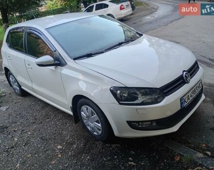 Белый Фольксваген Поло, объемом двигателя 1.39 л и пробегом 227 тыс. км за 7000 $, фото 1 на Automoto.ua