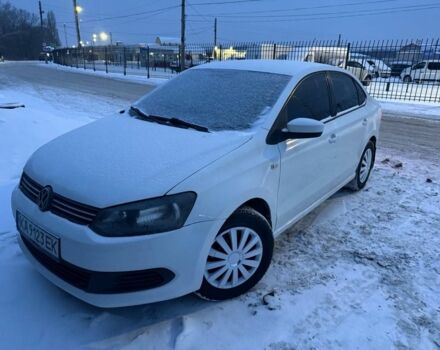 Белый Фольксваген Поло, объемом двигателя 1.6 л и пробегом 250 тыс. км за 5000 $, фото 1 на Automoto.ua