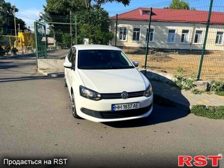 Белый Фольксваген Поло, объемом двигателя 1.6 л и пробегом 182 тыс. км за 6500 $, фото 1 на Automoto.ua