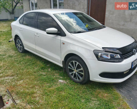 Белый Фольксваген Поло, объемом двигателя 1.6 л и пробегом 190 тыс. км за 6600 $, фото 1 на Automoto.ua