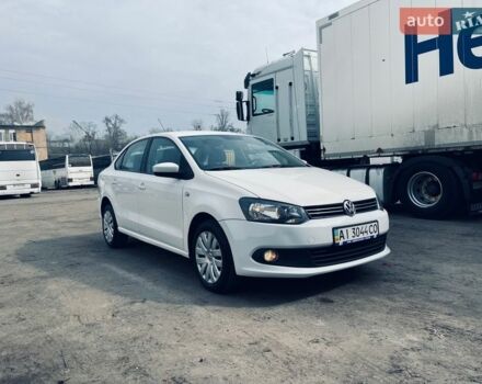 Белый Фольксваген Поло, объемом двигателя 1.6 л и пробегом 277 тыс. км за 4999 $, фото 1 на Automoto.ua