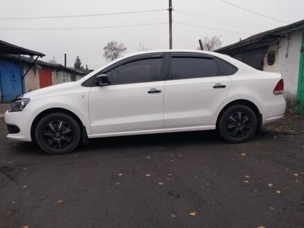Белый Фольксваген Поло, объемом двигателя 1.6 л и пробегом 247 тыс. км за 5200 $, фото 1 на Automoto.ua