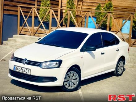 Фольксваген Поло 2012 у Кривому Розі на Automoto.ua Білий Фольксваген Поло, об'ємом двигуна 1.6 л та пробігом 260 тис. км за 4150 $, фото 1 на Automoto.ua