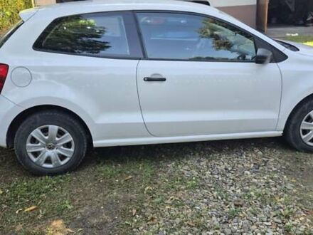Белый Фольксваген Поло, объемом двигателя 1.2 л и пробегом 232 тыс. км за 7000 $, фото 1 на Automoto.ua