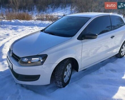 Белый Фольксваген Поло, объемом двигателя 1.2 л и пробегом 258 тыс. км за 6300 $, фото 1 на Automoto.ua