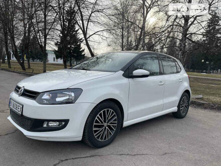 Фольксваген Поло 2013 в Полтаве на Automoto.ua Белый Фольксваген Поло, объемом двигателя 1.2 л и пробегом 67 тыс. км за 7300 $, фото 1 на Automoto.ua