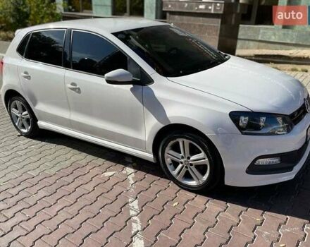 Белый Фольксваген Поло, объемом двигателя 1.6 л и пробегом 160 тыс. км за 10500 $, фото 1 на Automoto.ua