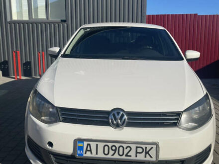 Белый Фольксваген Поло, объемом двигателя 1.6 л и пробегом 274 тыс. км за 6300 $, фото 1 на Automoto.ua