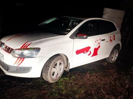 Білий Фольксваген Поло, об'ємом двигуна 1.2 л та пробігом 145 тис. км за 5500 $, фото 1 на Automoto.ua