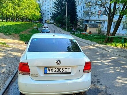 Фольксваген Поло 2014 в Харькове на Automoto.ua Белый Фольксваген Поло, объемом двигателя 1.6 л и пробегом 237 тыс. км за 6975 $, фото 1 на Automoto.ua