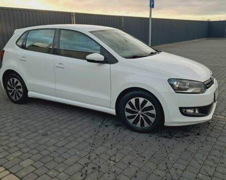 Белый Фольксваген Поло, объемом двигателя 1.4 л и пробегом 248 тыс. км за 7200 $, фото 1 на Automoto.ua