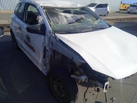 Фольксваген Поло 2014 у Києві на Automoto.ua Білий Фольксваген Поло, об'ємом двигуна 1.2 л та пробігом 436 тис. км за 900 $, фото 1 на Automoto.ua