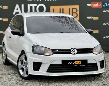 Белый Фольксваген Поло, объемом двигателя 1.2 л и пробегом 268 тыс. км за 6300 $, фото 1 на Automoto.ua