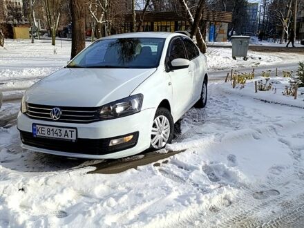 Белый Фольксваген Поло, объемом двигателя 1.6 л и пробегом 224 тыс. км за 6250 $, фото 1 на Automoto.ua