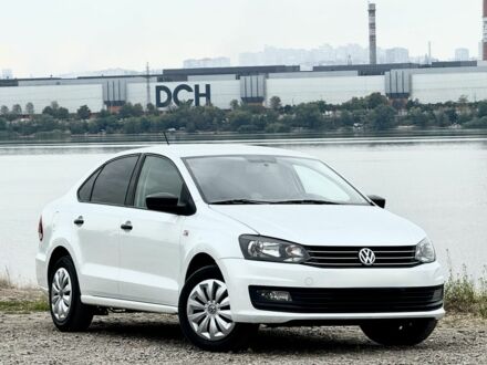 Білий Фольксваген Поло, об'ємом двигуна 1.6 л та пробігом 250 тис. км за 6950 $, фото 1 на Automoto.ua