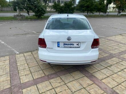 Белый Фольксваген Поло, объемом двигателя 1.6 л и пробегом 290 тыс. км за 8000 $, фото 1 на Automoto.ua